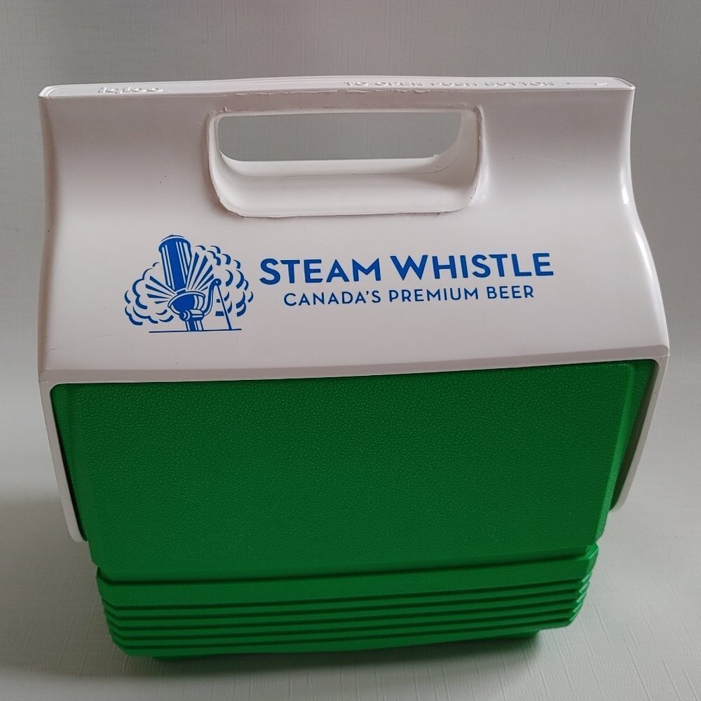 FUN Steam Whistle PLAYMATE Cooler HARD BODY Cooler Flip w/Top Steam Whistle Beer